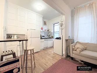 Rented by ZealEstate Group Inc