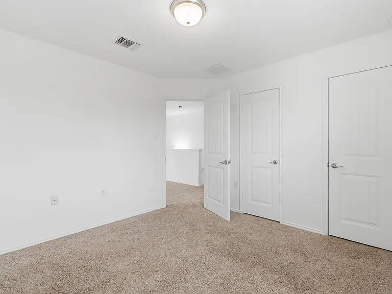 11200 Drumellan St — Photo 48
