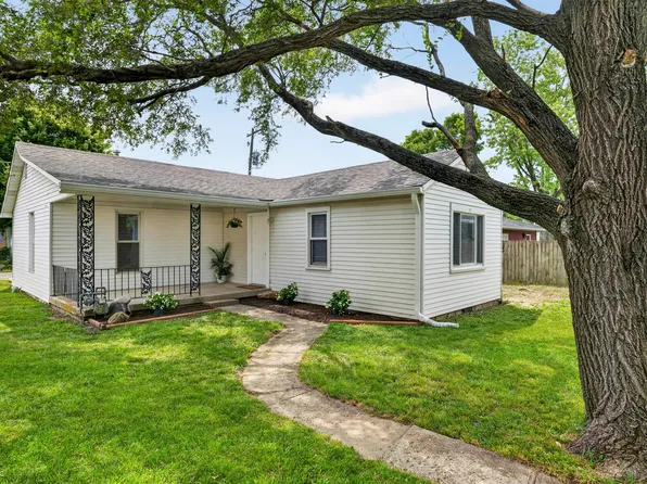 847 W North St, Greenfield, IN 46140