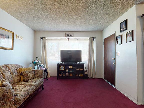 4th image of 8253 Norwalk Blvd