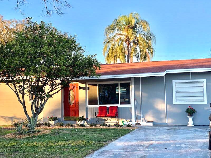 1st image of 3603 W Leila Ave