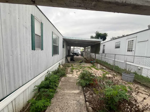 6467 Creosote Loop, Laredo, TX 78043