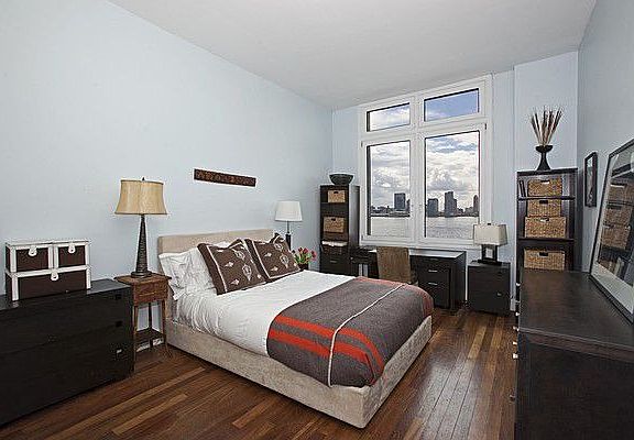 3rd image of 92 Laight St APT 4C