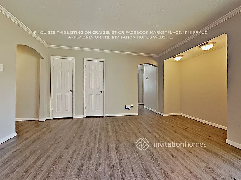 2705 Coy Dr — Photo 8
