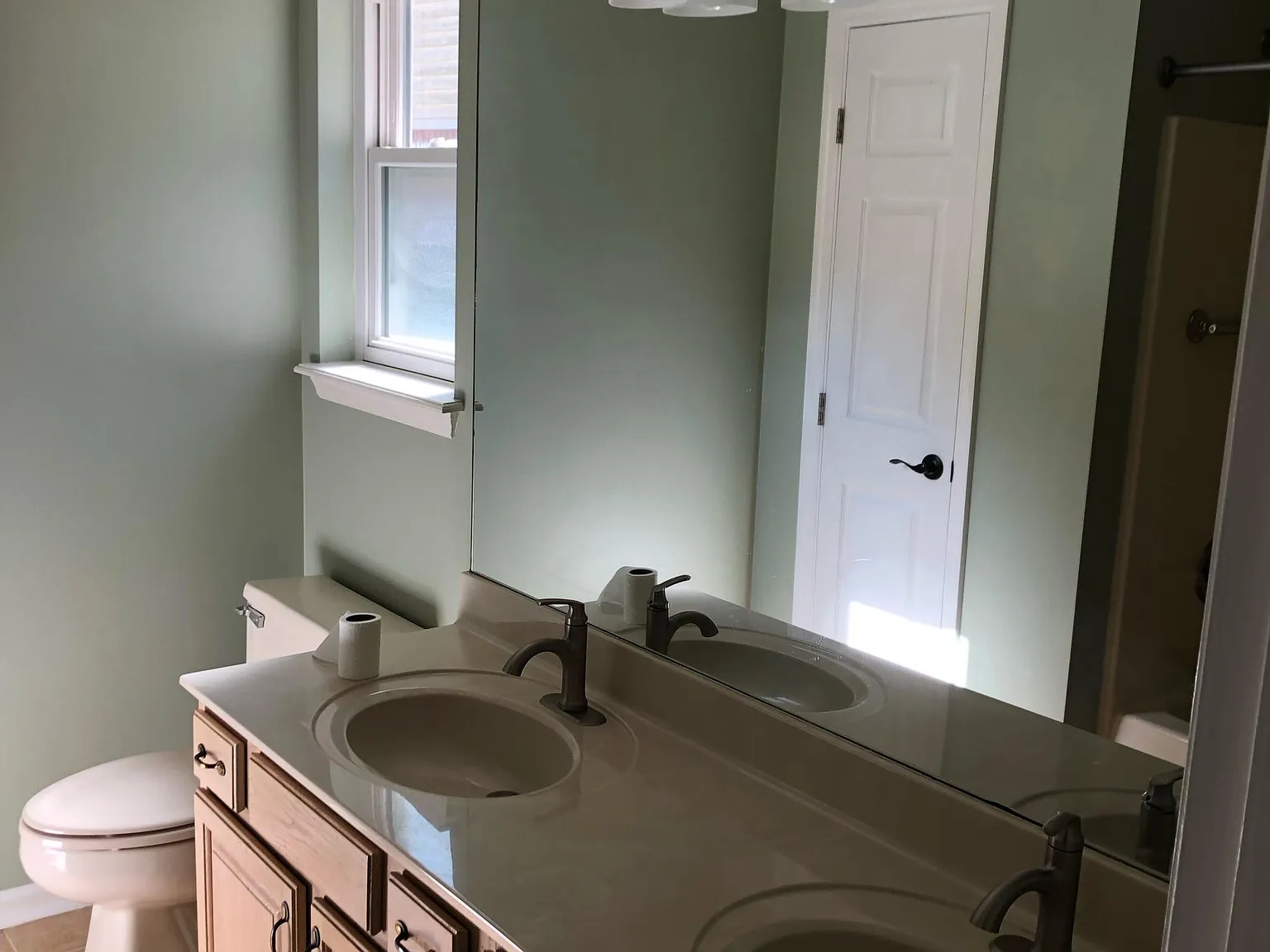 4233 Southmoor Park — Photo 2