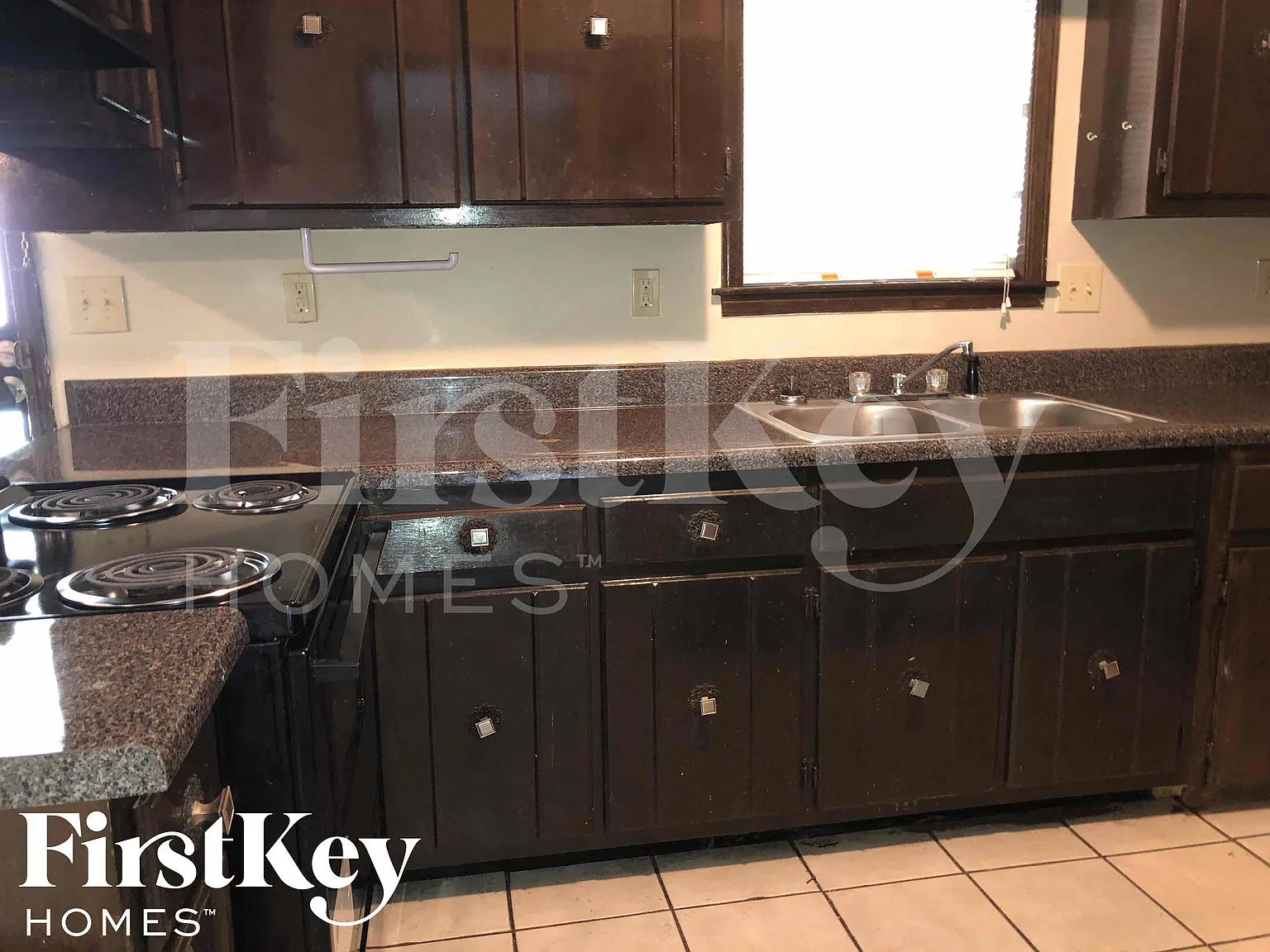 3 bed, 2.0 bath, 1198 sqft, $1,600 — Photo 4
