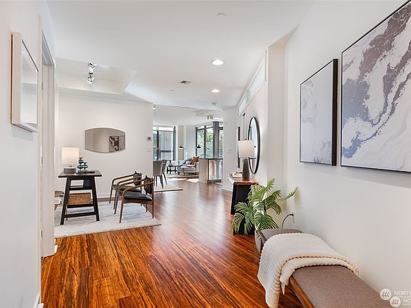 2nd image of 2716 Elliott Avenue #500