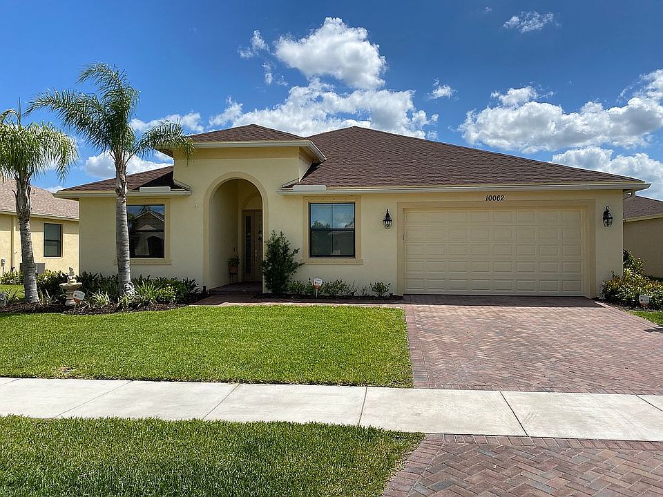 1st image of 10062 W Verona Cir