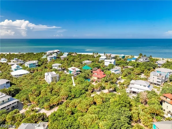 4531 Conch Shell Dr, Captiva, FL 33924