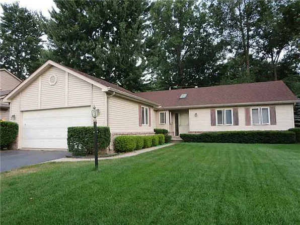 3827 Baybrook Ln, Toledo, OH 43623