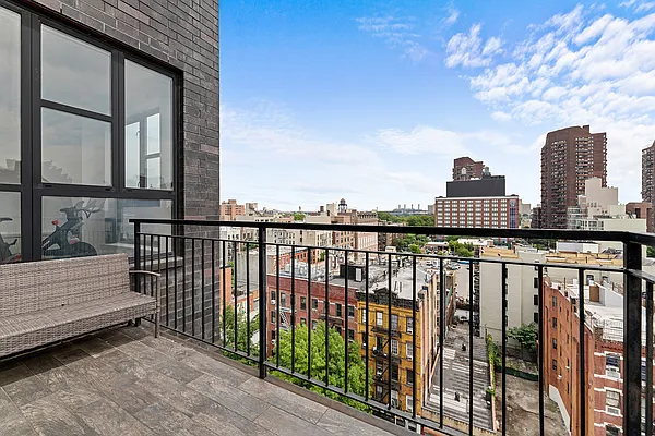 Rented by REAL New York | media 36