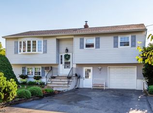 28 Storms Pl, Haskell, NJ 07420
