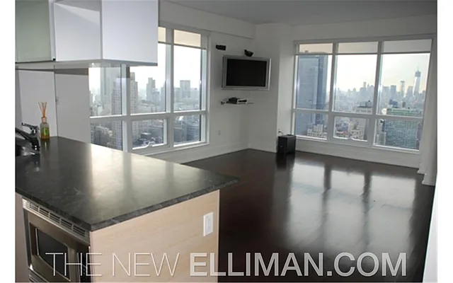 Rented by Douglas Elliman | media 72