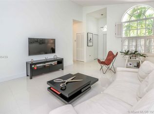 15606 NW 14th St, Pembroke Pines, FL 33028