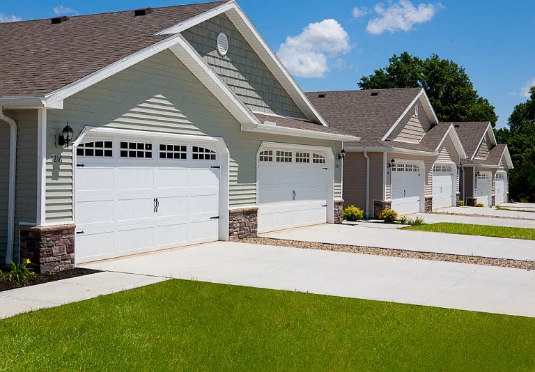 Apartments with Attached Garages