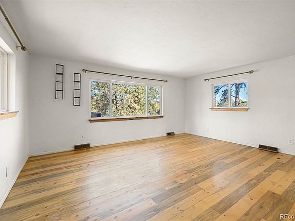 4th image of 30252 Spruce Road