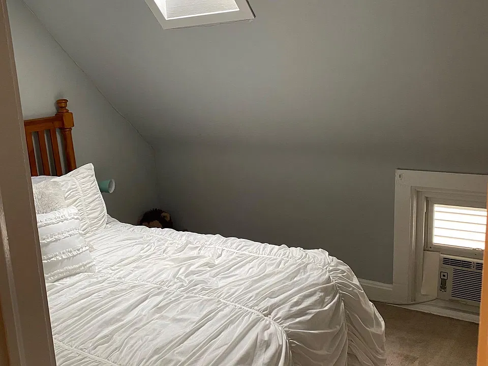BEDROOM 11 X 9