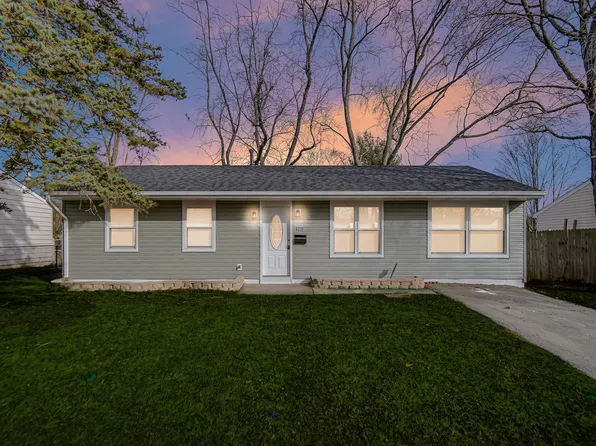 4210 Birchwood Rd, Richton Park, IL 60471