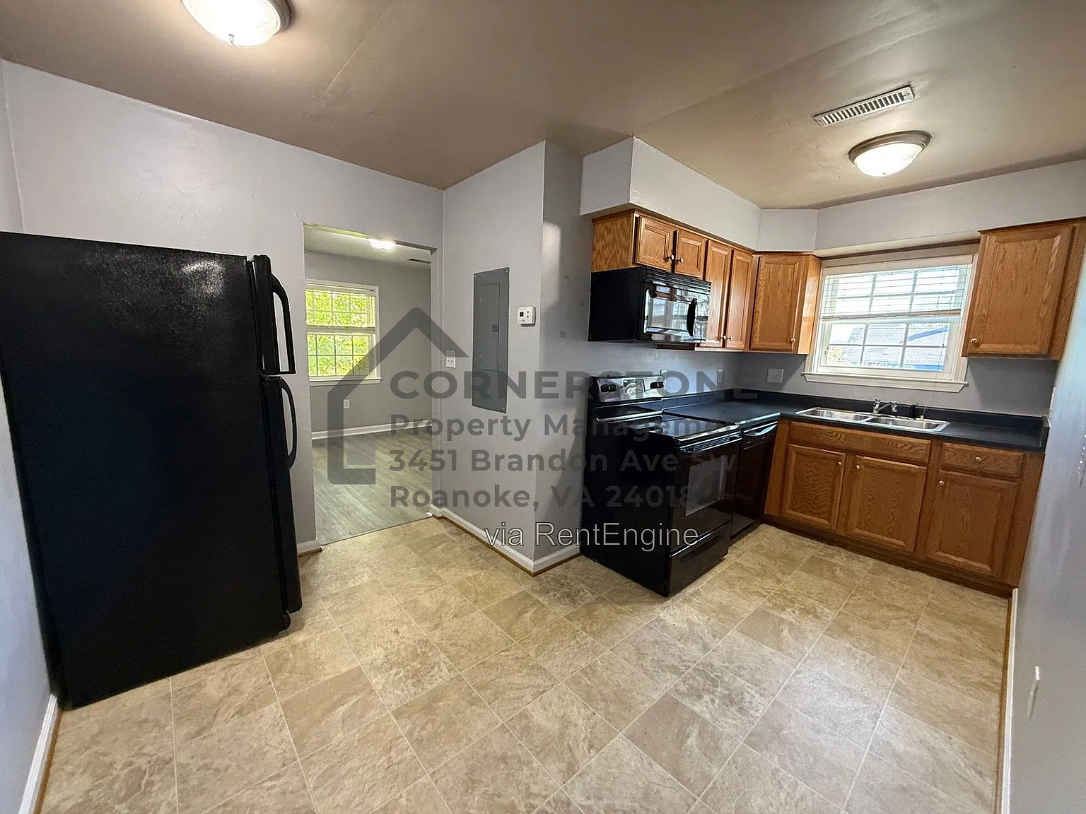 2 bed, 1.0 bath, 760 sqft, $1,099 — Photo 2