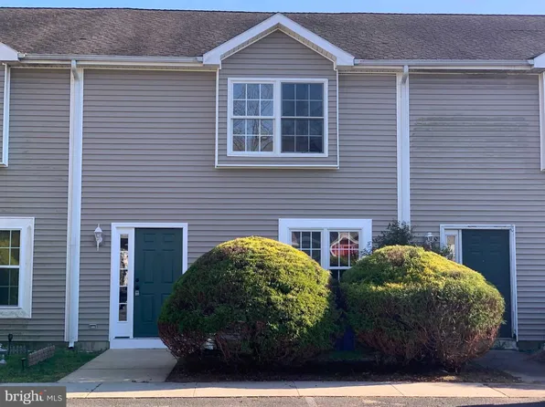 100 Laurel Ct Unit 102, Laurel, DE 19956