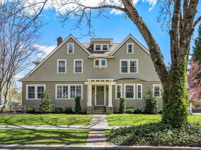 6 Laconia Rd, Worcester, MA, 01609
