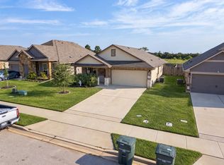 5244 Montague Loop, Bryan, TX 77807