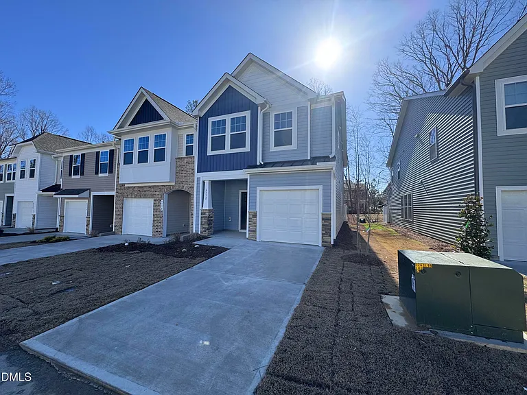 6320 Lady Eliza Ln — Photo 1
