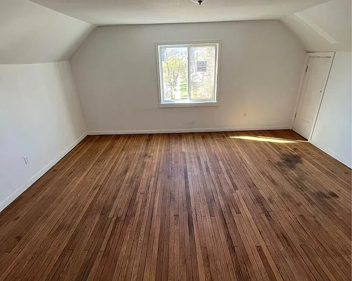 10 Jefferson Ave #3 — Photo 6