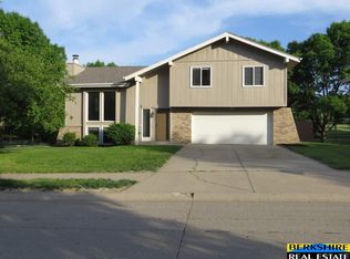 12905 Cady Ave, Omaha, NE 68164