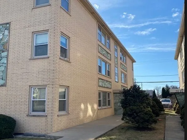 7021 W Belmont Ave APT 2N, Chicago, IL 60634