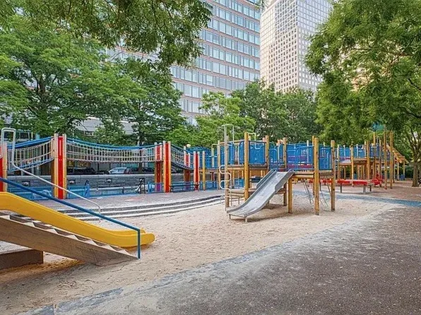 212 Warren Street image 19 of 21