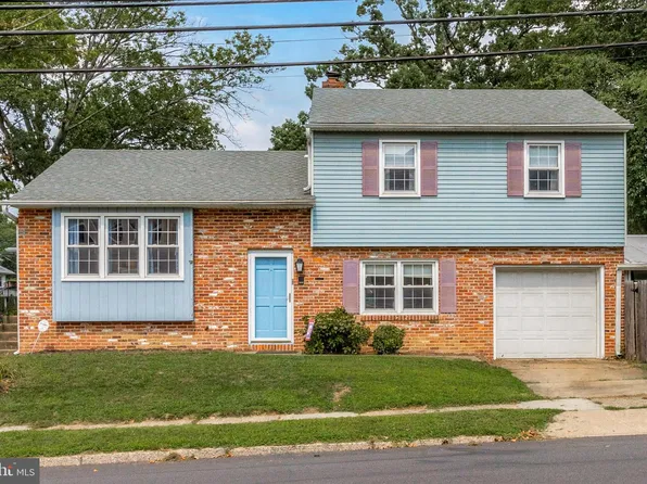 266 W Pine St, Audubon, NJ 08106