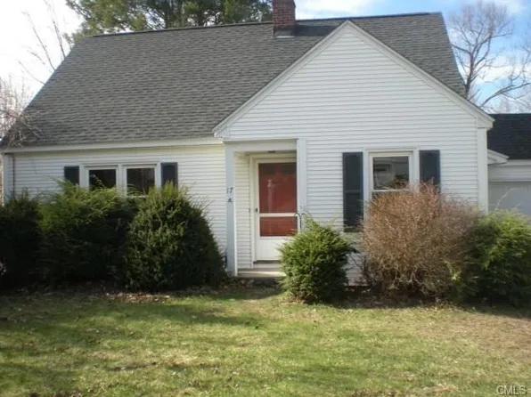 17 Virginia Ave, Danbury, CT 06810