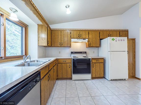 2nd image of 238 Pleasure Creek Dr