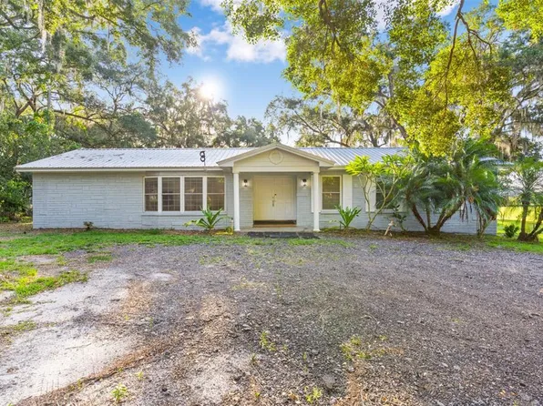 2802 Lyra Ln, Plant City, FL 33565