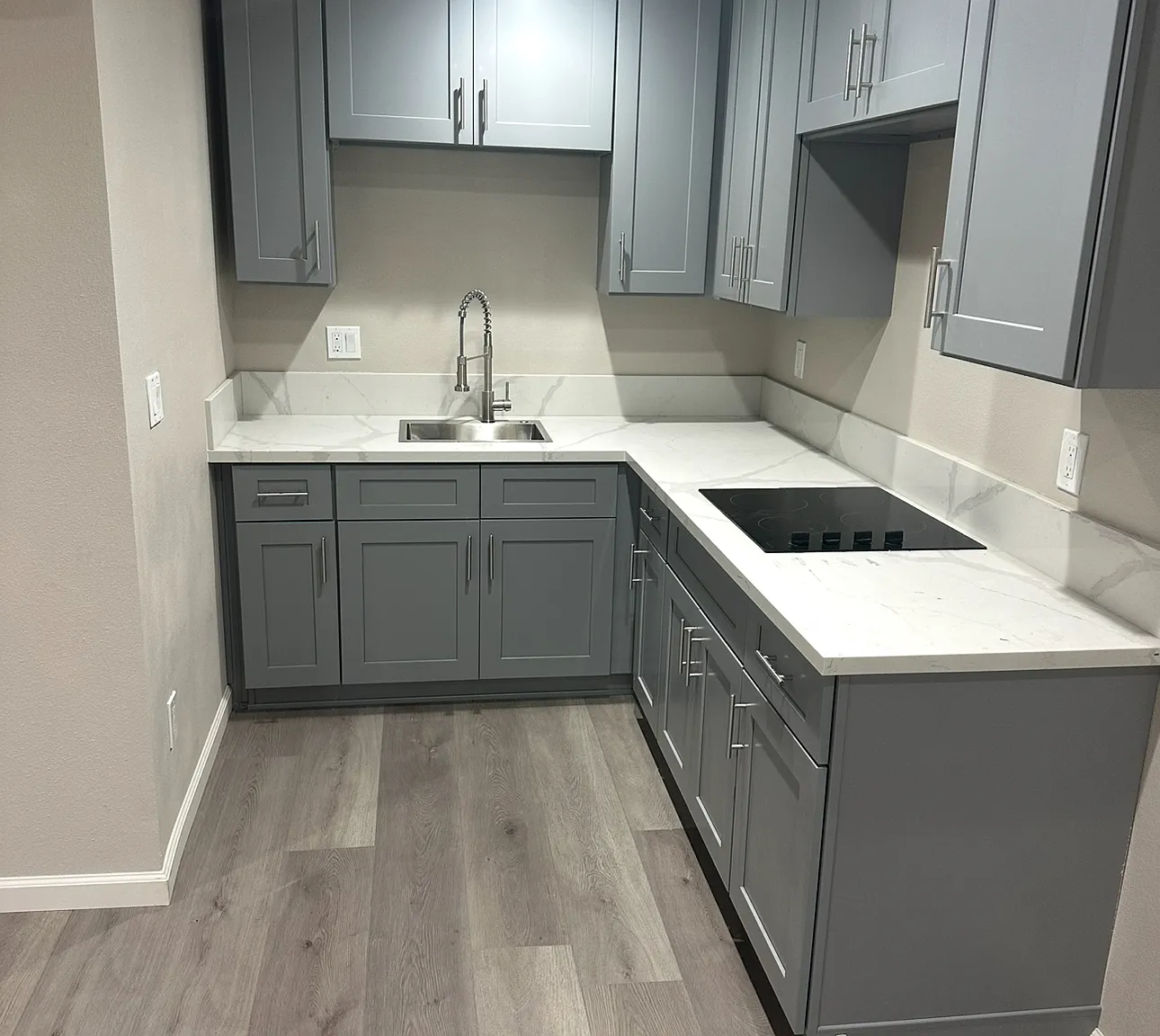 Studio, 400 sqft, $1,750 — Photo 2