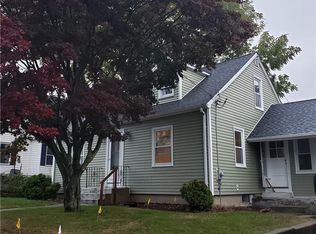 21 Rathbun St, Coventry, RI 02816