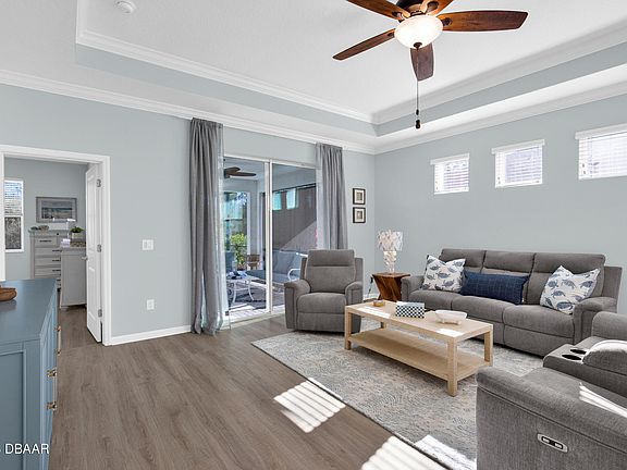 5th image of 310 Coral Reef Way