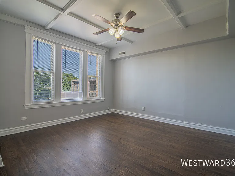 5610 S Michigan Ave #3N — Photo 3