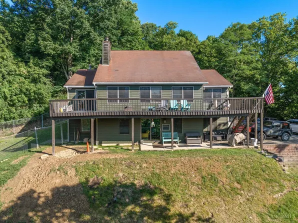 1153 Wayne Ave, Lawrenceburg, IN 47025