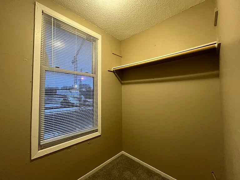 581 Park Street — Photo 7
