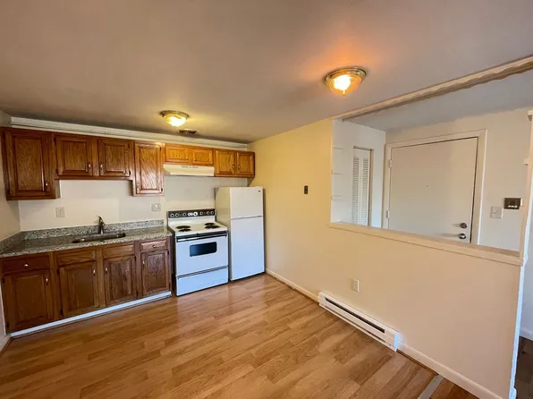 183 Loudon Rd APT 7, Concord, NH 03301