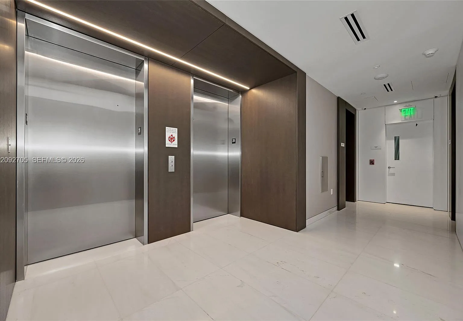 Aston Martin Residences — Photo 4