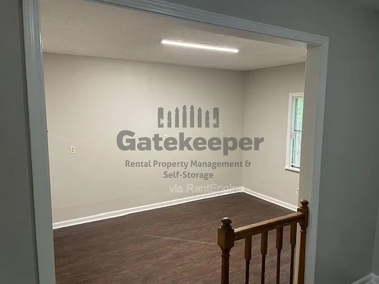 2871 Old South Dr — Photo 5