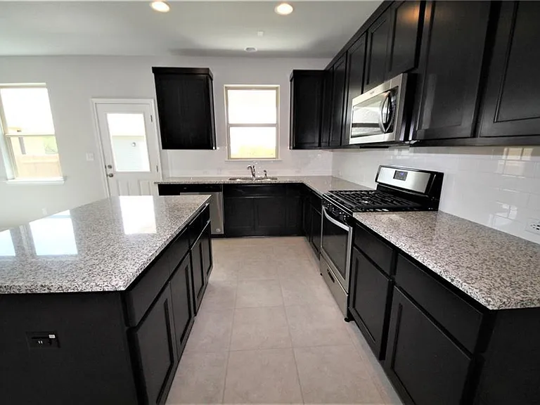 1932 Cypress Gate Dr — Photo 15