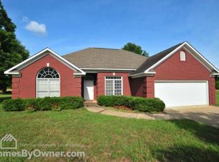 14 McClure Rd, Seale, AL 36875