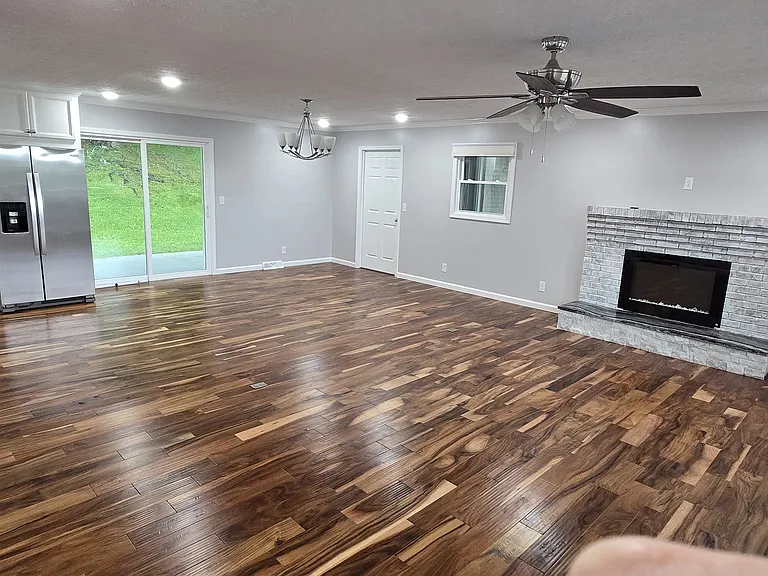 2 Lambeth Ct — Photo 31