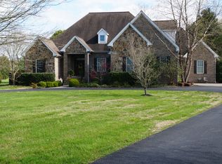 120 Fair Chase Dr, Paducah, KY 42001