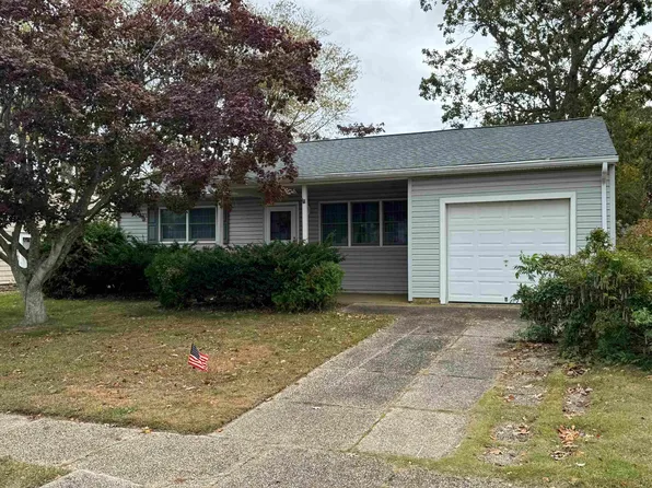 115 Haverford Ave N, Cape May, NJ 08204