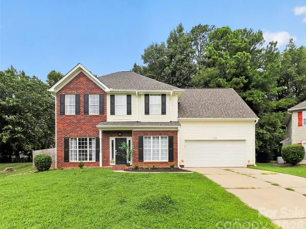1523 Merrie Meadow Ct, Rock Hill, SC 29732